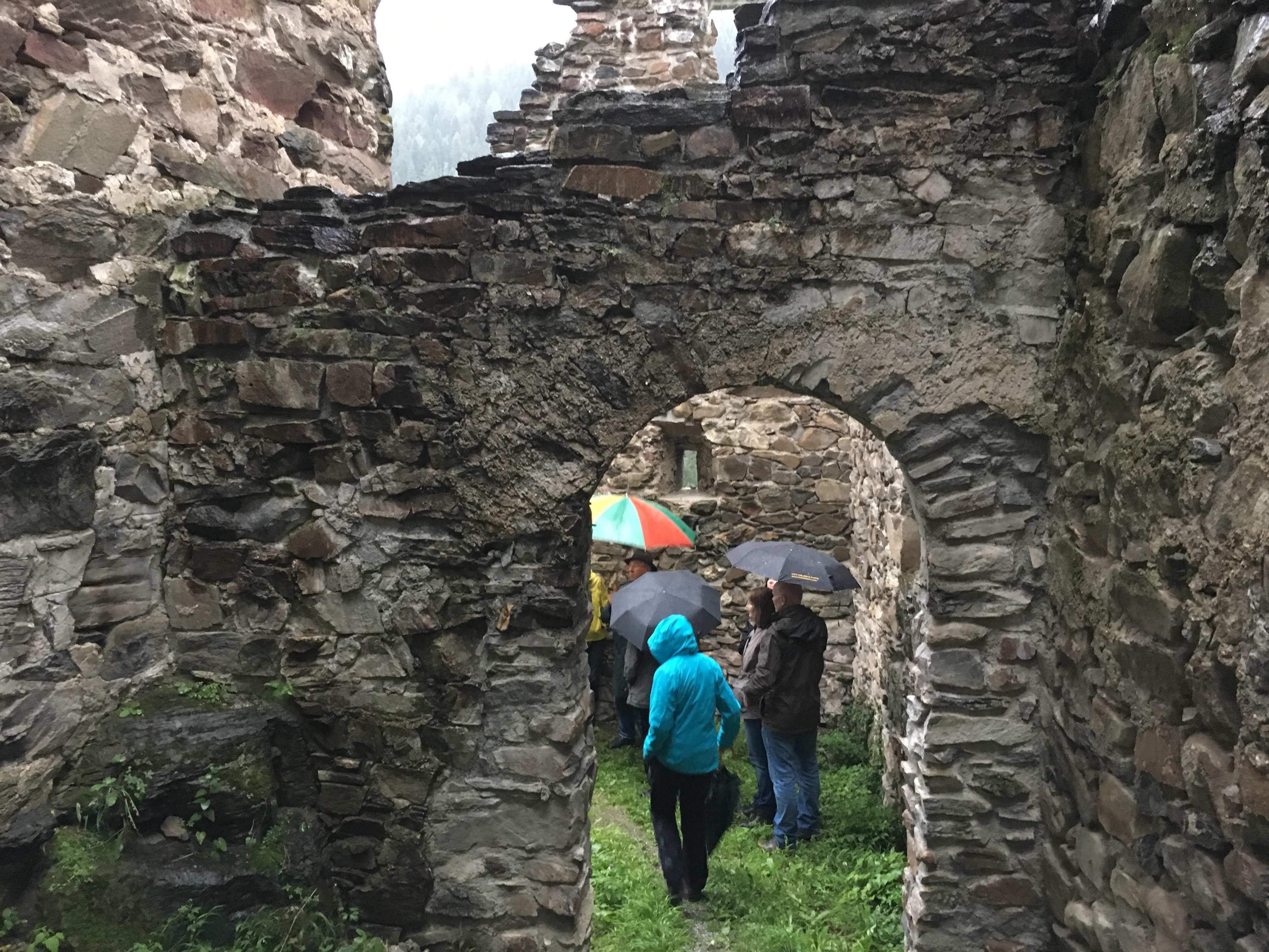 Das 1x1 der Burgen im Domleschg