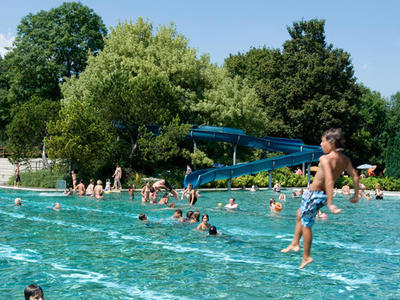 Schwimmbad Büren a. A.