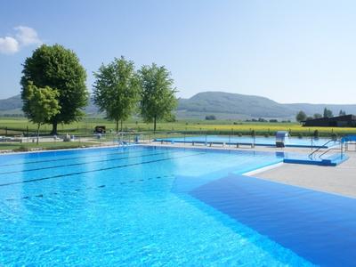 Schwimmbad Neunkirch